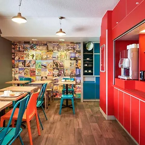 https://hotelf1-antibes-sophia-antipolis-route-de-saint-bernard.fr-provencehotel.com